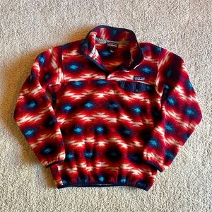 Patagonia Pullover: Aztec print